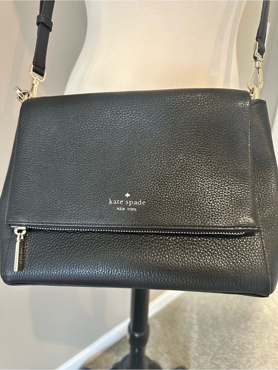 kate spade Handbags - kate spade Black Leather Pebbled Crossbody with Front Zip